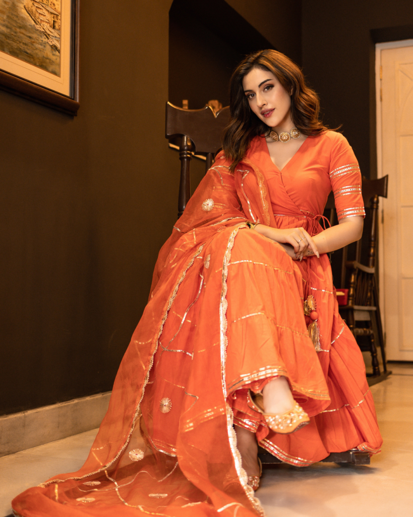 Neria Gotapatti Tier Suit Set styled look