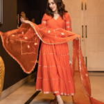 Neria Gotapatti Tier Suit Set front view