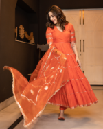 Neria Gotapatti Tier Suit Set gota-patti detail